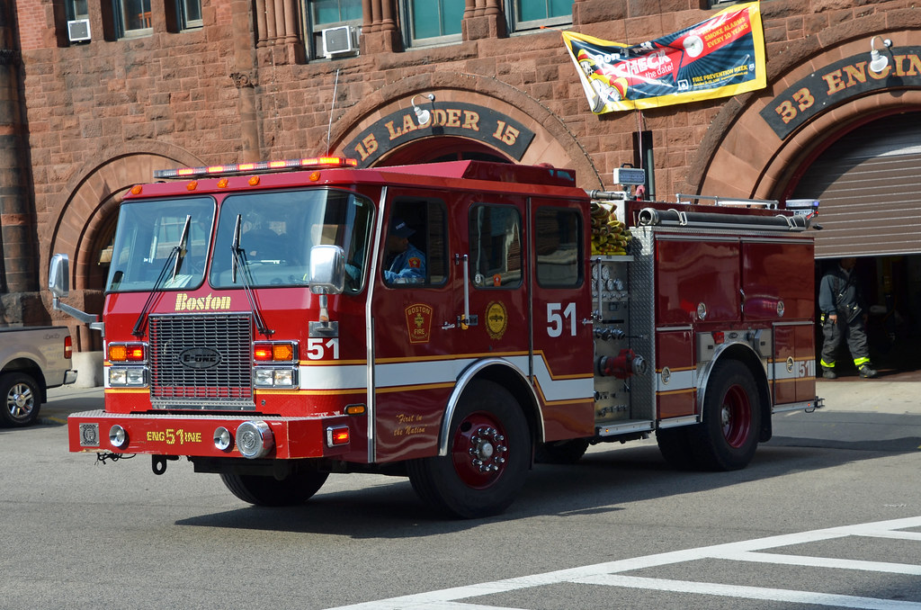 Boston Fire Department Engine 51 a photo on Flickriver