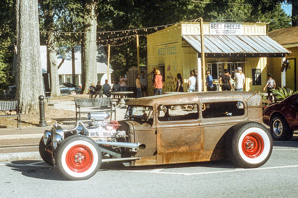 Rat Rod on Cinestill 400D Car Show in Senoia, Leic… Flickr