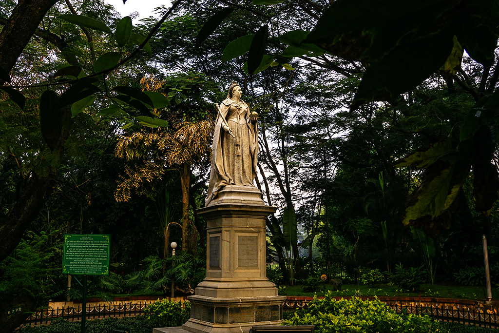Queen Victoria statue in Cubbon Park on 12222Bengaluru… Flickr