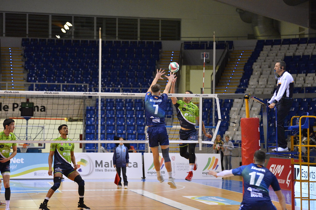 Pama Voley Textil Santanderina (6) deportebalear Flickr