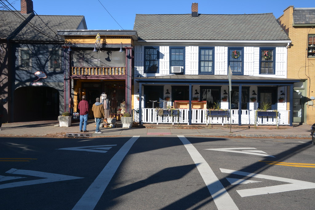 Frenchtown, New Jersey Evan Lowenstein Flickr
