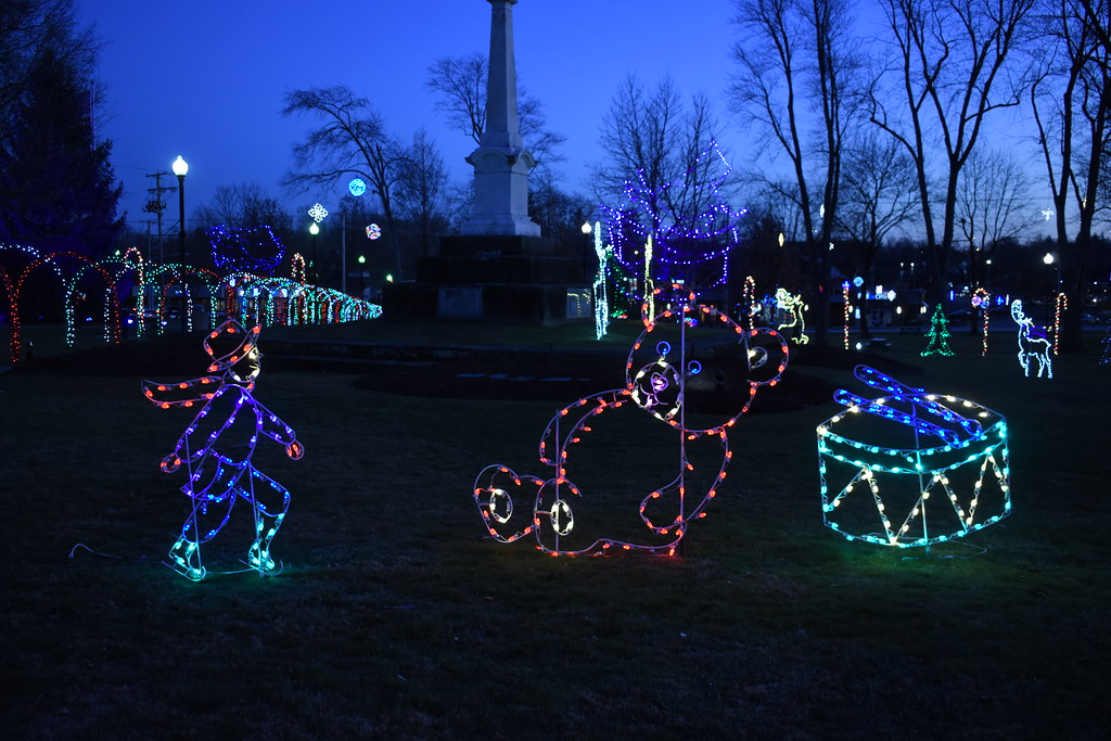 Christmas Lights 12.4.22 Twinsburg, OH Daniel Westfall Flickr