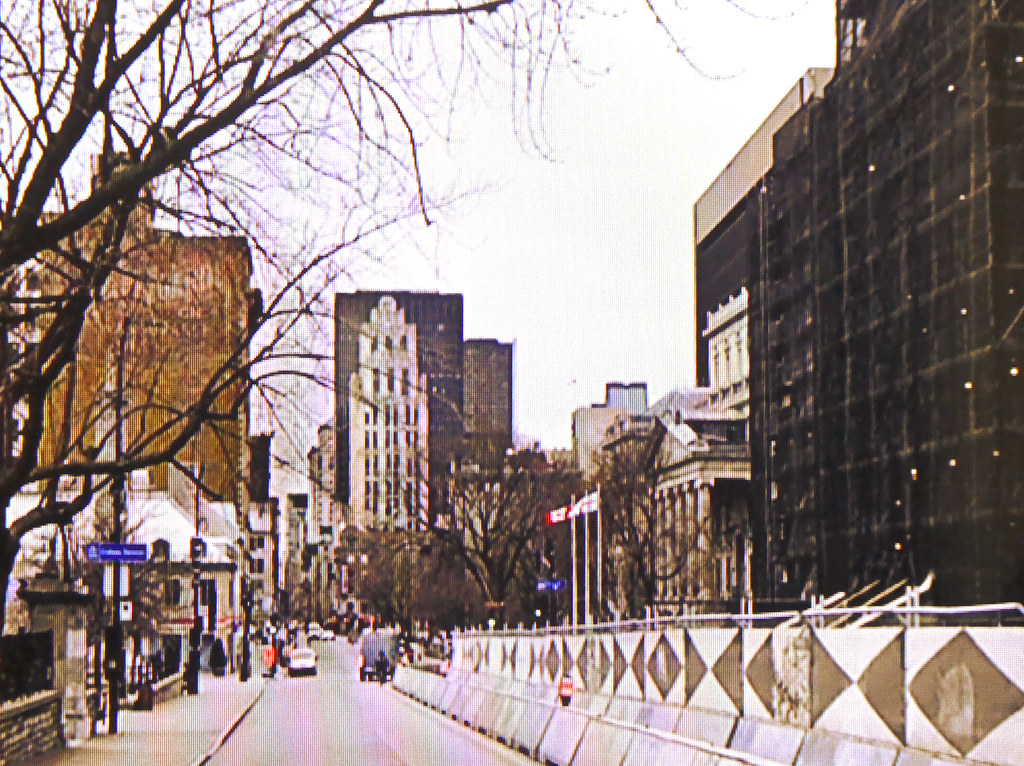 VieuxMontréal, déc. 2020. Perspective sur rue NotreDame, vers l'Ouest