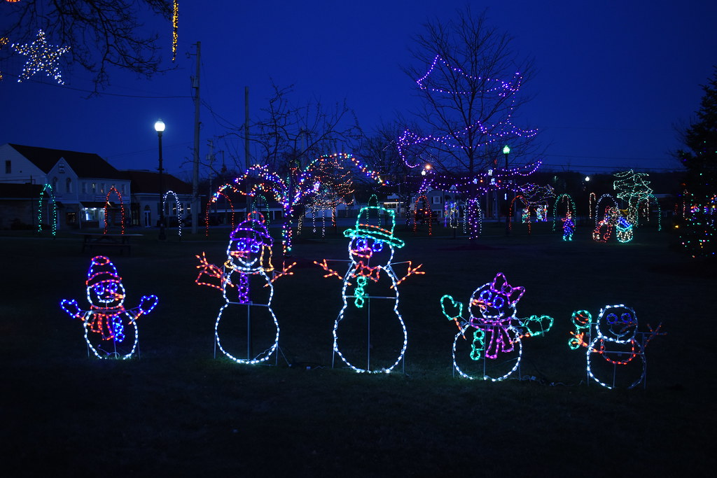 Christmas Lights 12.4.22 Twinsburg, OH Daniel Westfall Flickr
