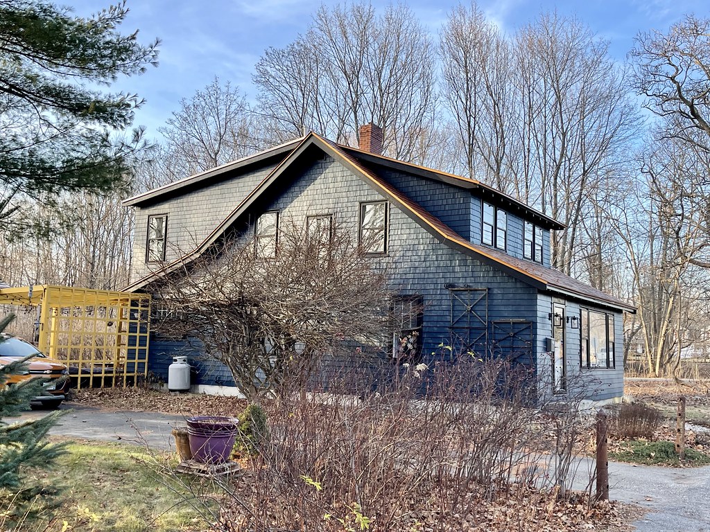 Bungalow. 185 North Street. Saco, Maine. Built in 1930. Co… Flickr