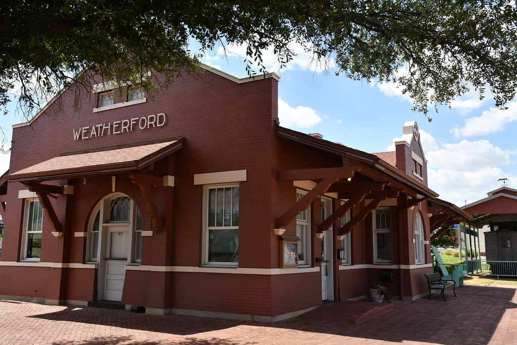 Old Santa Fe Depot (Weatherford, Texas) a photo on Flickriver