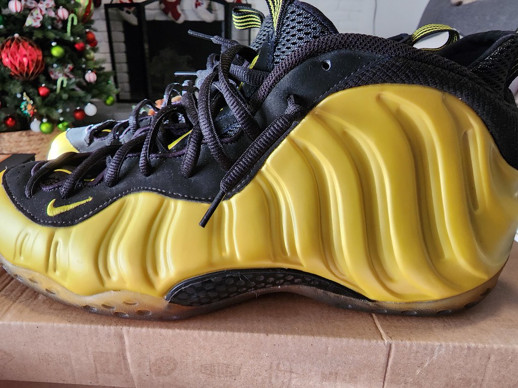 Foamposite Electro lime Manuel Lomeli Flickr