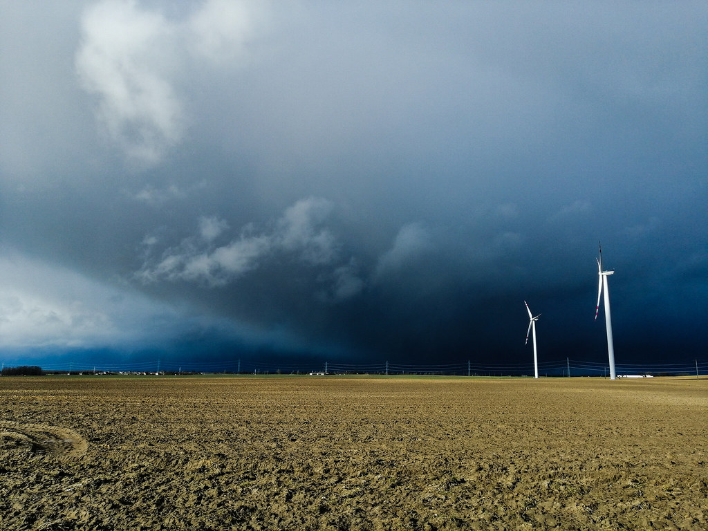 Konwekcja, Orkan Eunice 19.02.2022 hurricane Kamil 98 Łowca Burz