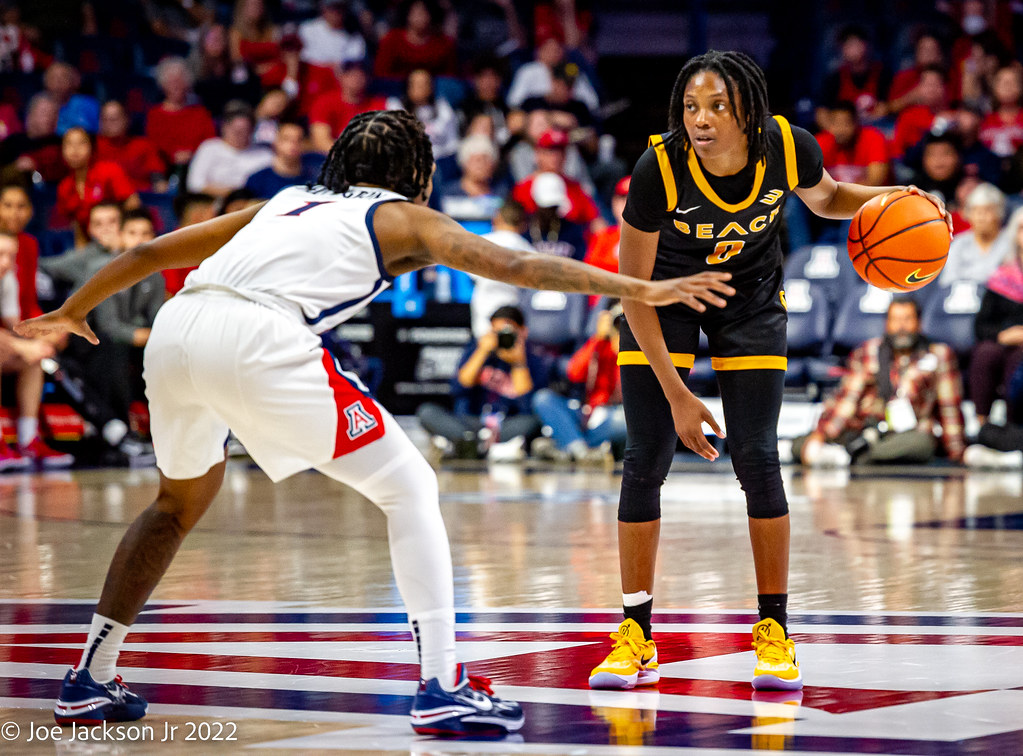 J3P_9618 Arizona Women's Basketball vs LBSU Joe Jackson Jr Flickr