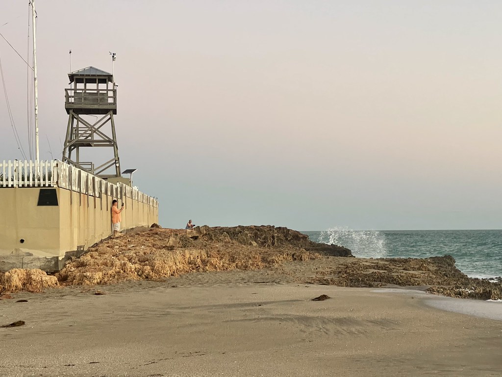 House of Refuge House of Refuge at Sunrise Donnie Shackleford Flickr