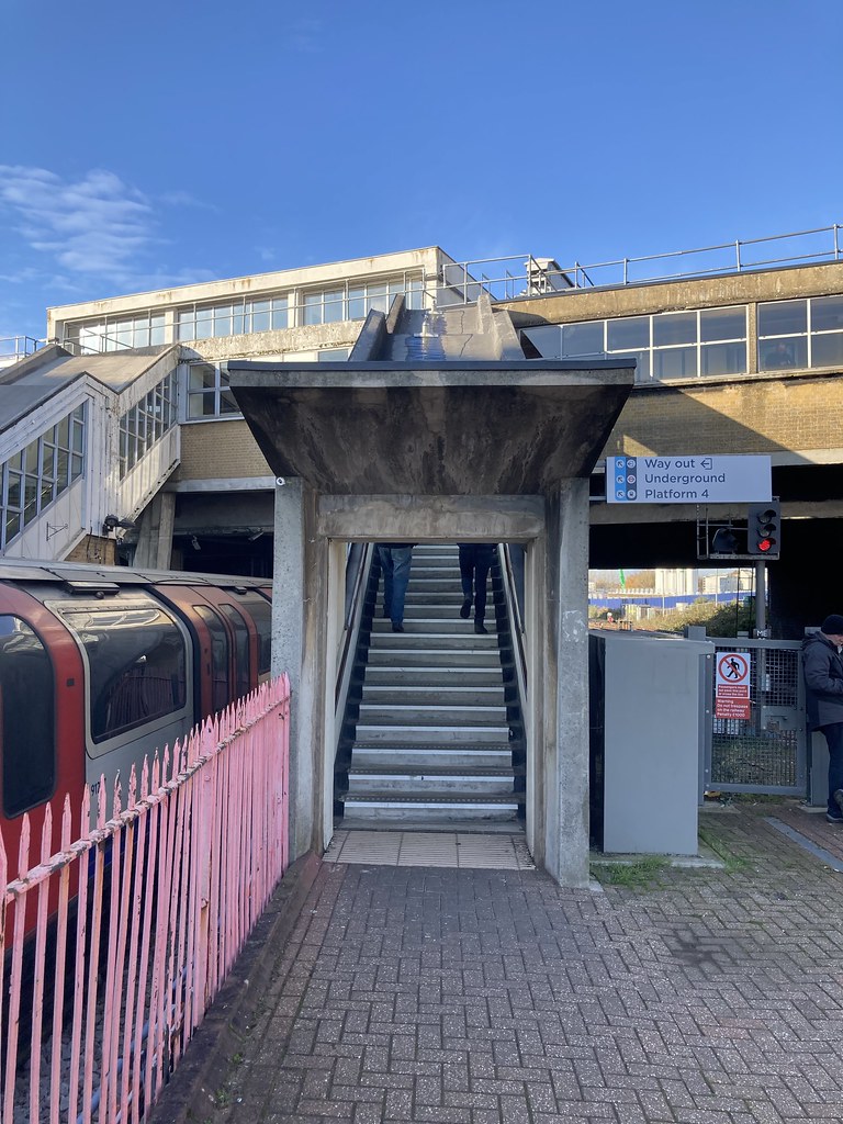 West Ruislip Railway Station Graham Benbow Flickr