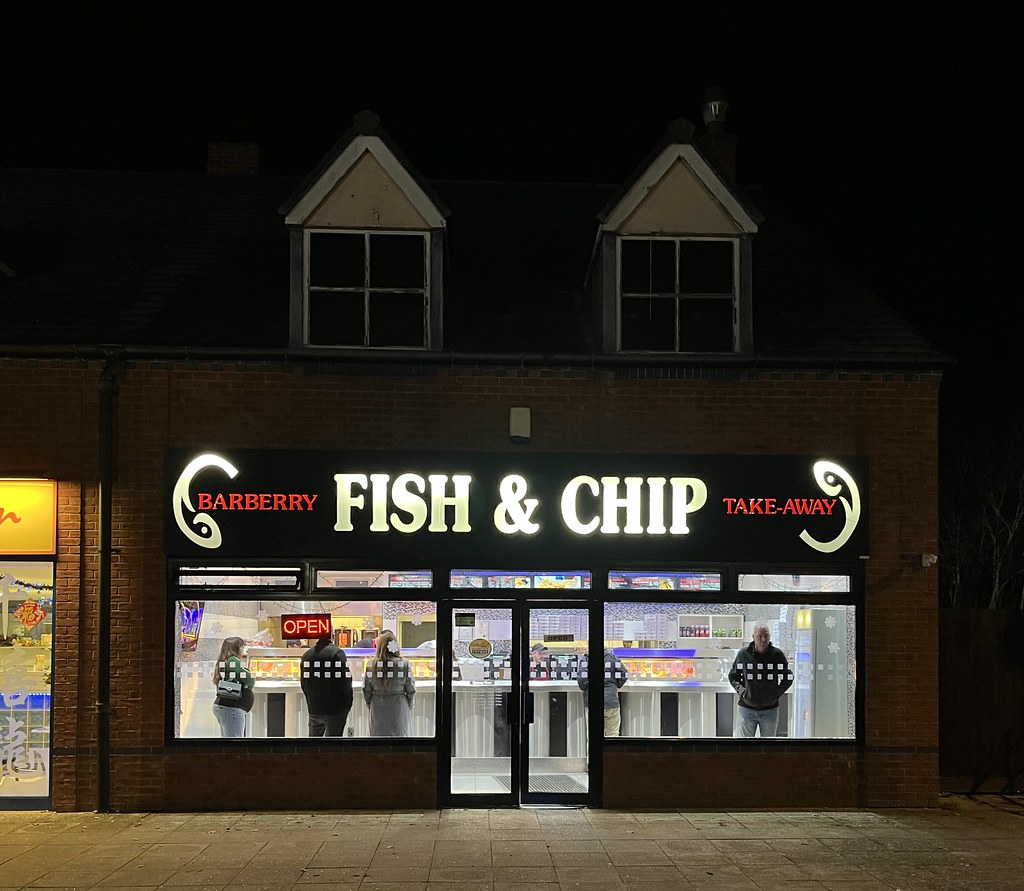 Fish and chips for tea Bure Park, Bicester Dave Rossiter Flickr
