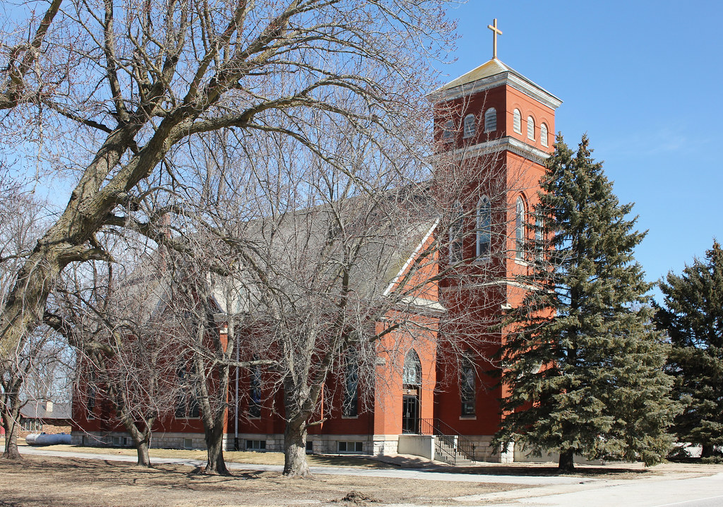 St. Matthew Catholic Church Clare, IA In 2016 the church… Flickr