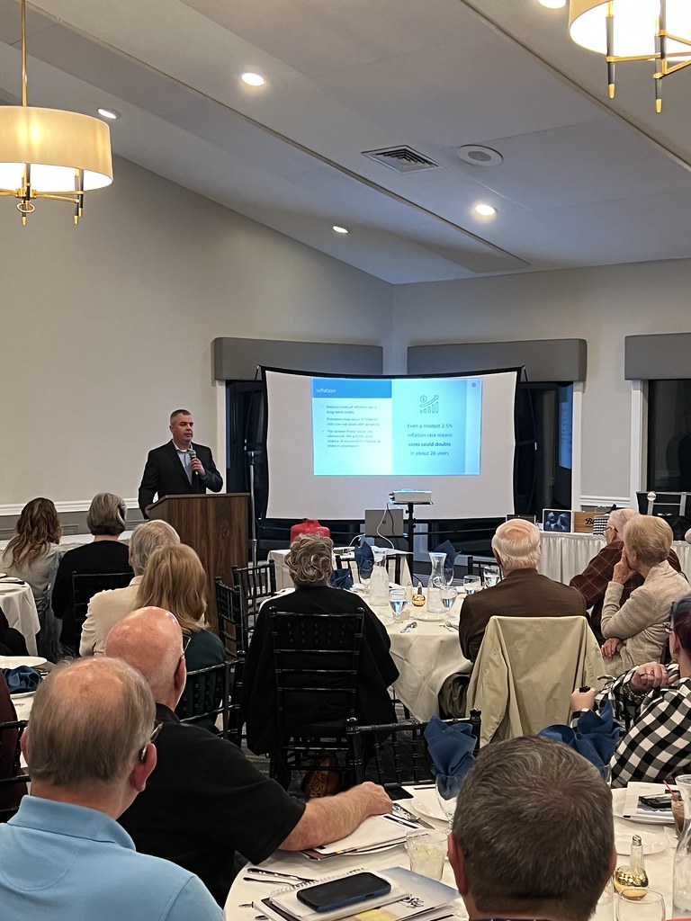 IMG_8092 Blue Sky Financial Flickr