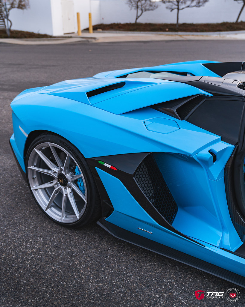 Aventador Ultimae Roadster EVOR Series EV… Flickr