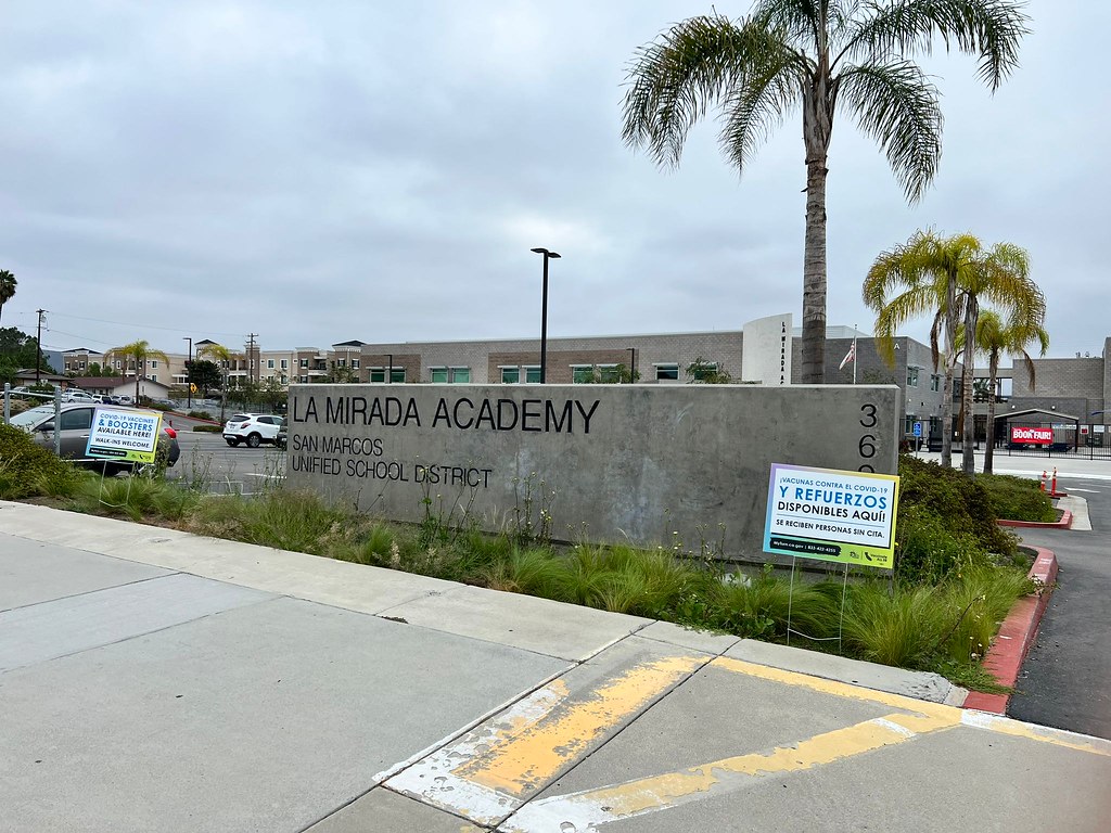 COVID19 Vaccine Clinics 2022 San Marcos, CA. La Mirada Ac… Flickr