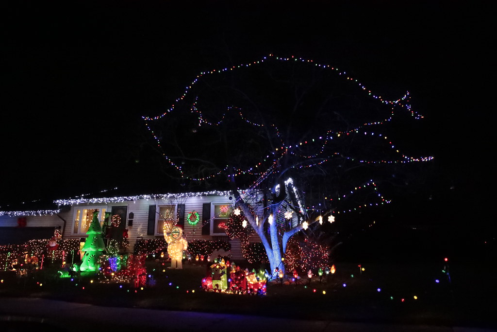 Festive Neighborhood Christmas Lights Orland Park Birdie Girl Flickr