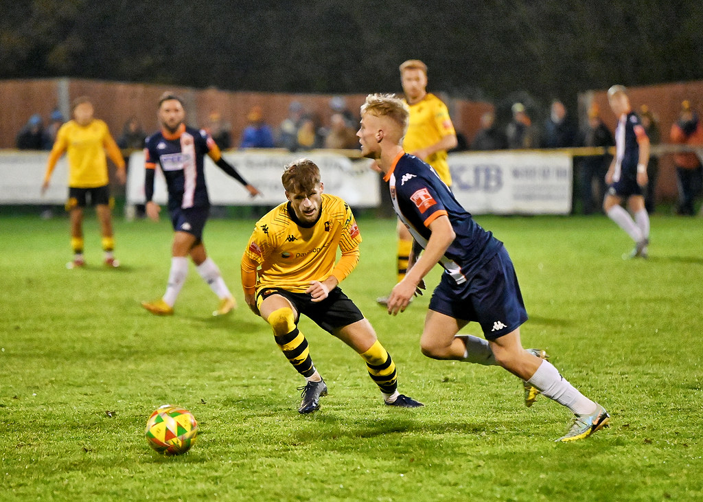 Alvechurch FC v Stratford Town FC on 6th December 2022 at Lye Meadow Flickr