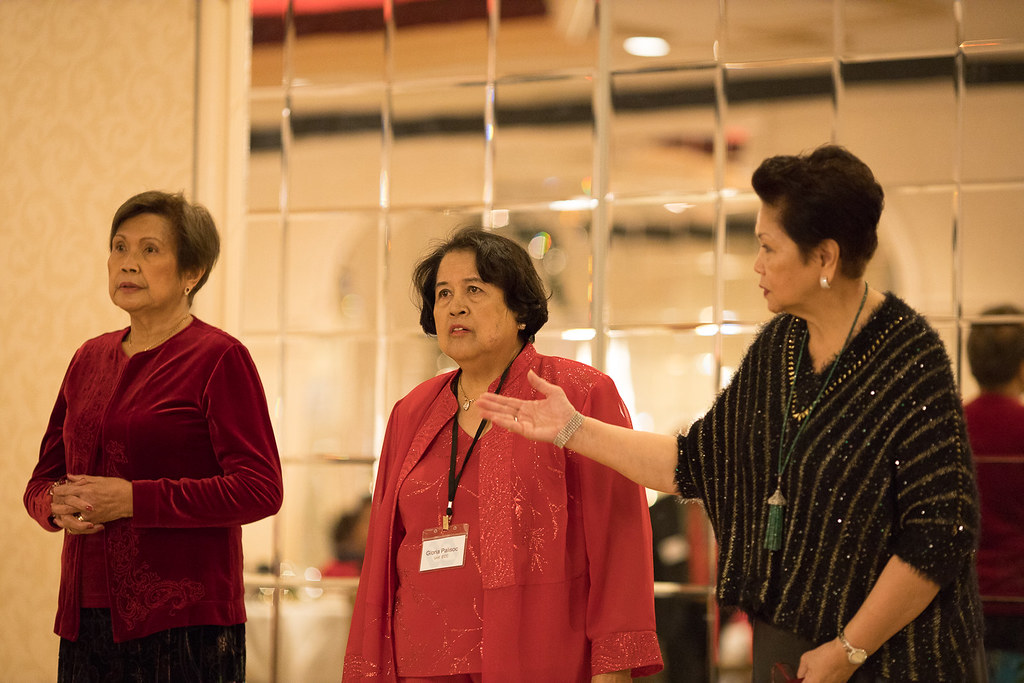 Hines VA Nursing Retirees Christmas 20220933 the_god_farger Flickr