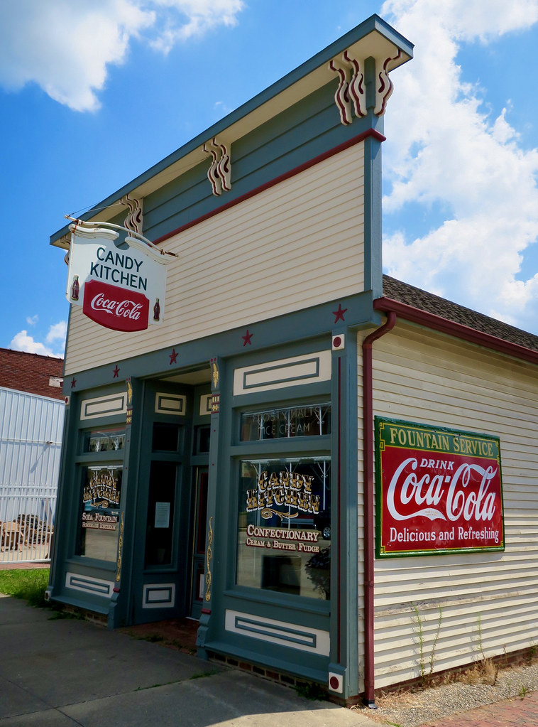 Candy Kitchen, Greenup, IL Greek's Candy Kitchen, 123 West… Flickr
