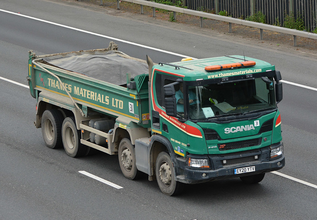Thames Materials EY20YTV M25 Near Thorpe 11/05/2022 Flickr