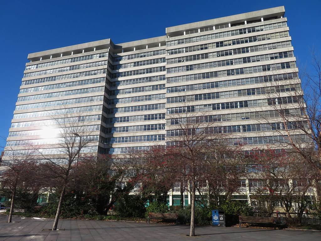 Alexander House SouthendonSea portemolitor Flickr