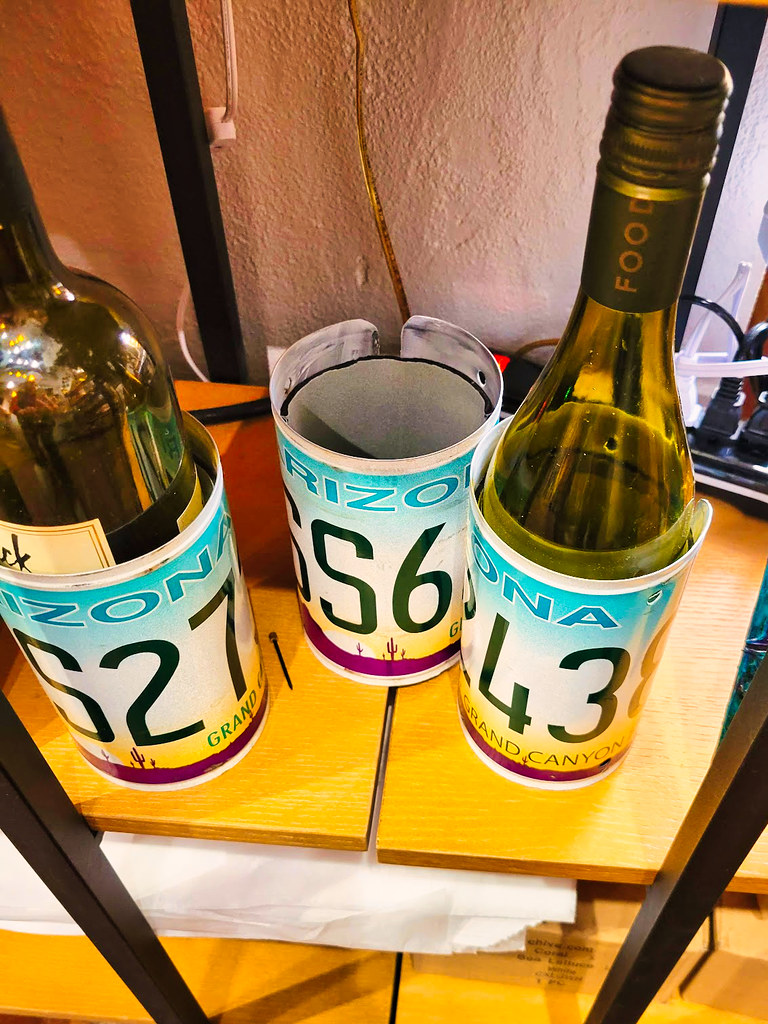 License plate wine holders See my blog at champagnewishes… Flickr