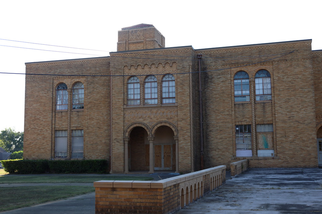 Gladewater High 📌 Gladewater JuniorSenior High School. B… Flickr