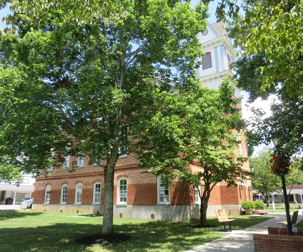 Old Clay County Courthouse (Hayesville, North Carolina) Flickr