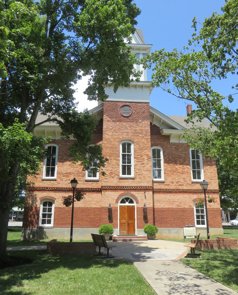 Old Clay County Courthouse (Hayesville, North Carolina) Flickr