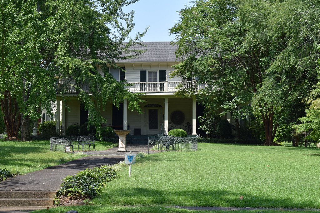 Teague House Built 1826. Nathan Watson Flickr