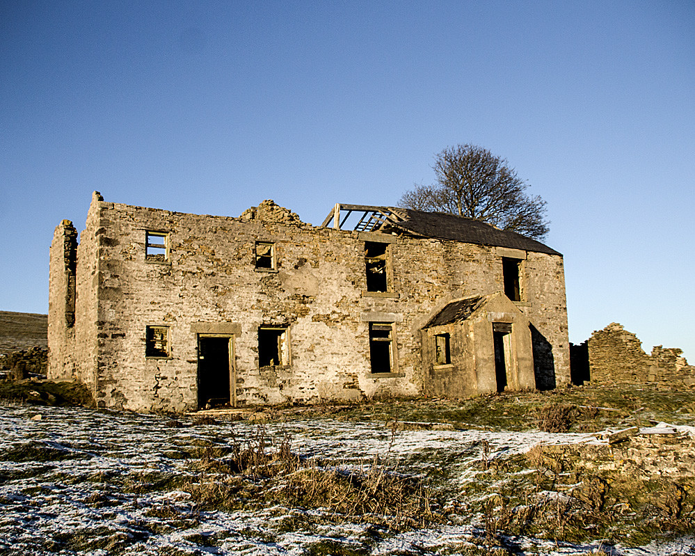PhotoSet from my walk around Weardale Derelict farm above… Flickr