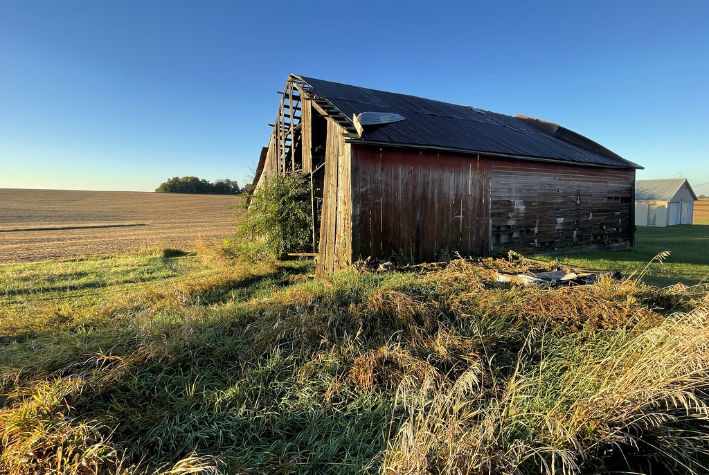 Abandoned Barn Griswold, Iowa cowyeow Flickr