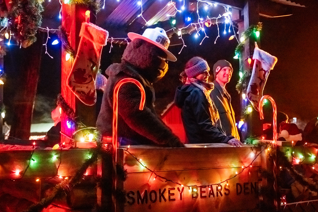 2022 TwainHarte Holiday Parade Flickr