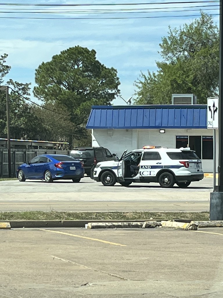 Pearland Police Department Ford Explorer 2022, Popeyes Bryson
