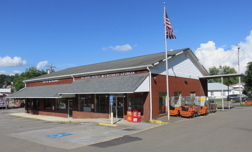 Post Office 30555 and City Hall (McCaysville, Flickr
