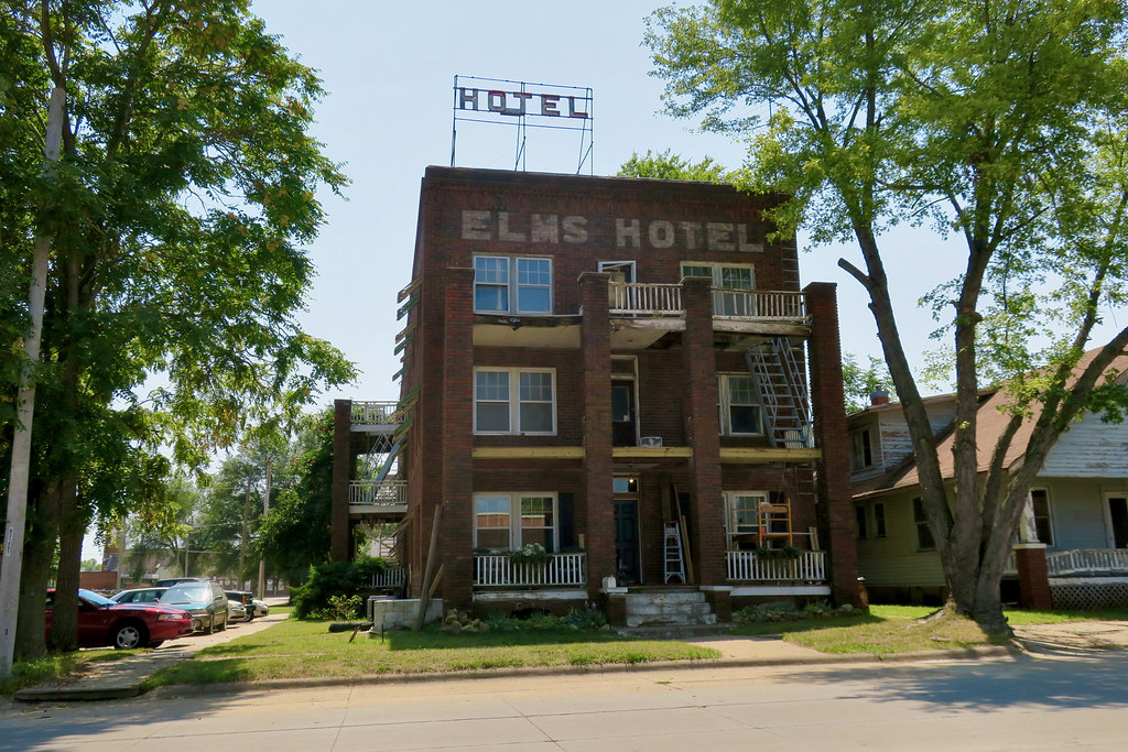 Elms Hotel, Abilene, KS Elms Hotel, 201 West 1st Street, A… Flickr