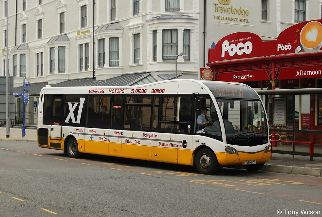 YJ66APO Express Motors Optare Solo SR in Llandudno Wales. Flickr