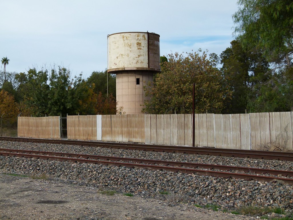 Bordertown Railway Station Water Tower 92 East Tce, Border… Flickr