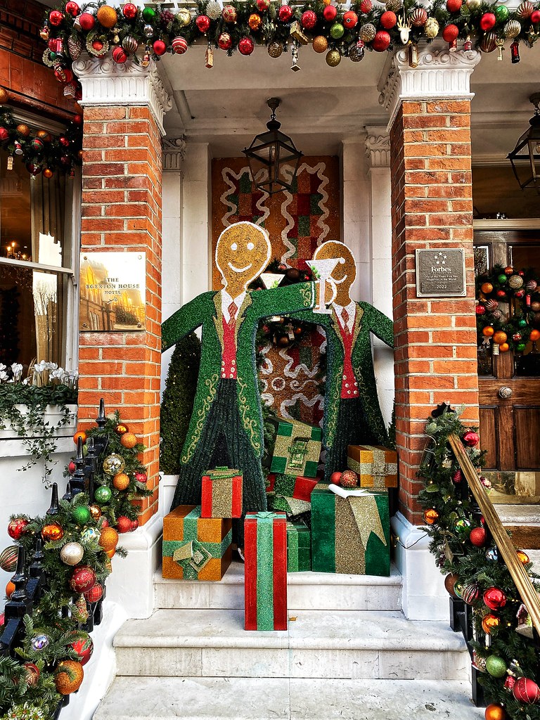 PBWA Kensington and Chelsea Christmas doors decorations 20… Flickr