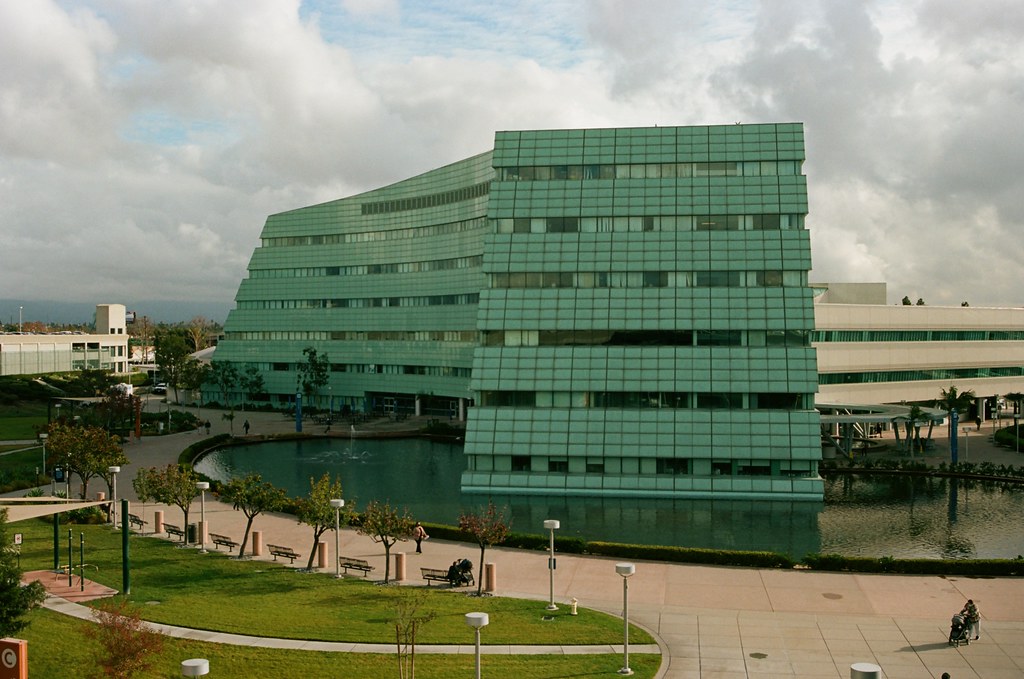 Kaiser Baldwin Park Medical Center 000523800027Exposure Flickr