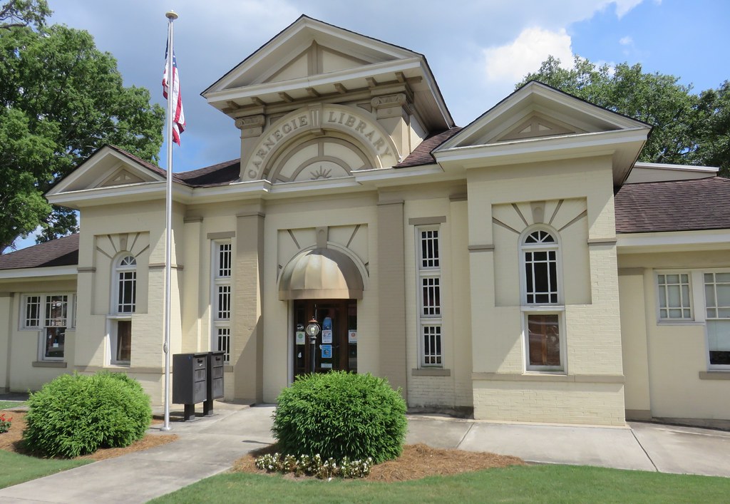 Carnegie Library (Lavonia, Funding for this Carne… Flickr