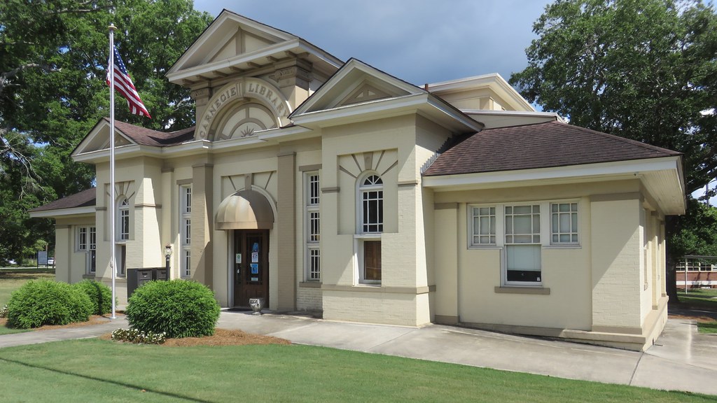 Carnegie Library (Lavonia, Funding for this Carne… Flickr