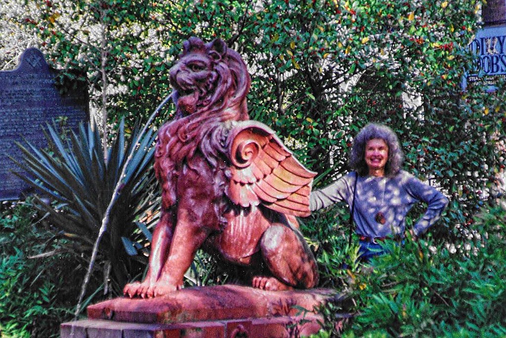 Savannah City Hall Carved Lion Historic Down… Flickr