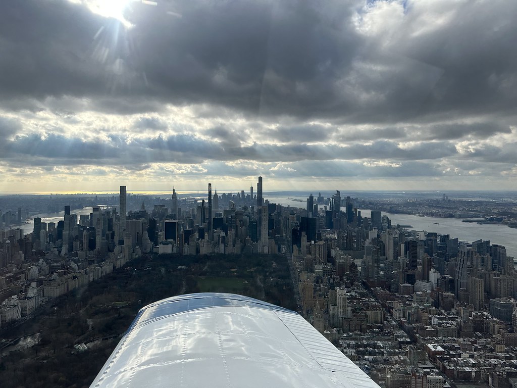 Cleveland To New York City Flight at Daniel Combs blog