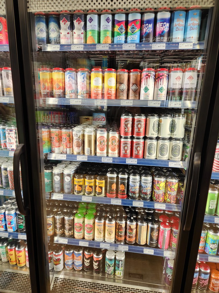 20221220_145904 Beer at Bottle King, Dumont, NJ Michael Rhode Flickr