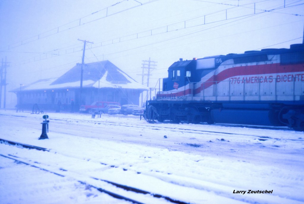 MILW Deer Lodge, MT Just crossed Milwaukee Road and standi… Flickr