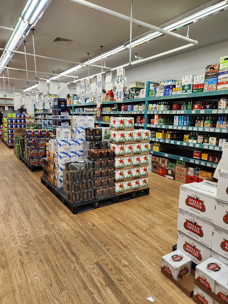 20221220_145341 Beer at Bottle King, Dumont, NJ Michael Rhode Flickr