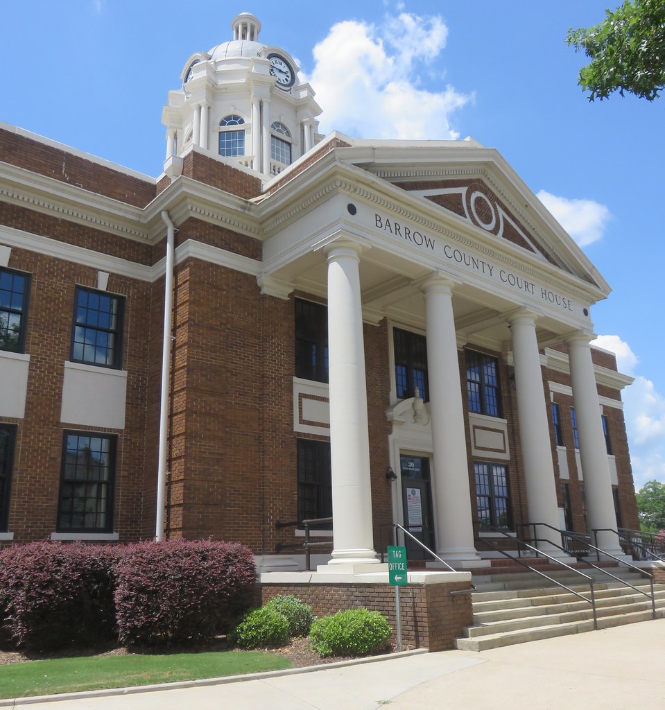 Old Barrow County Courthouse Detail (Winder, Flickr(07)