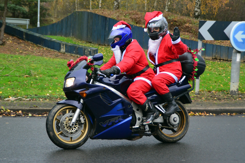 Star Bikers Christmas Toy Run 2022 (16) Info www.starbike… Flickr